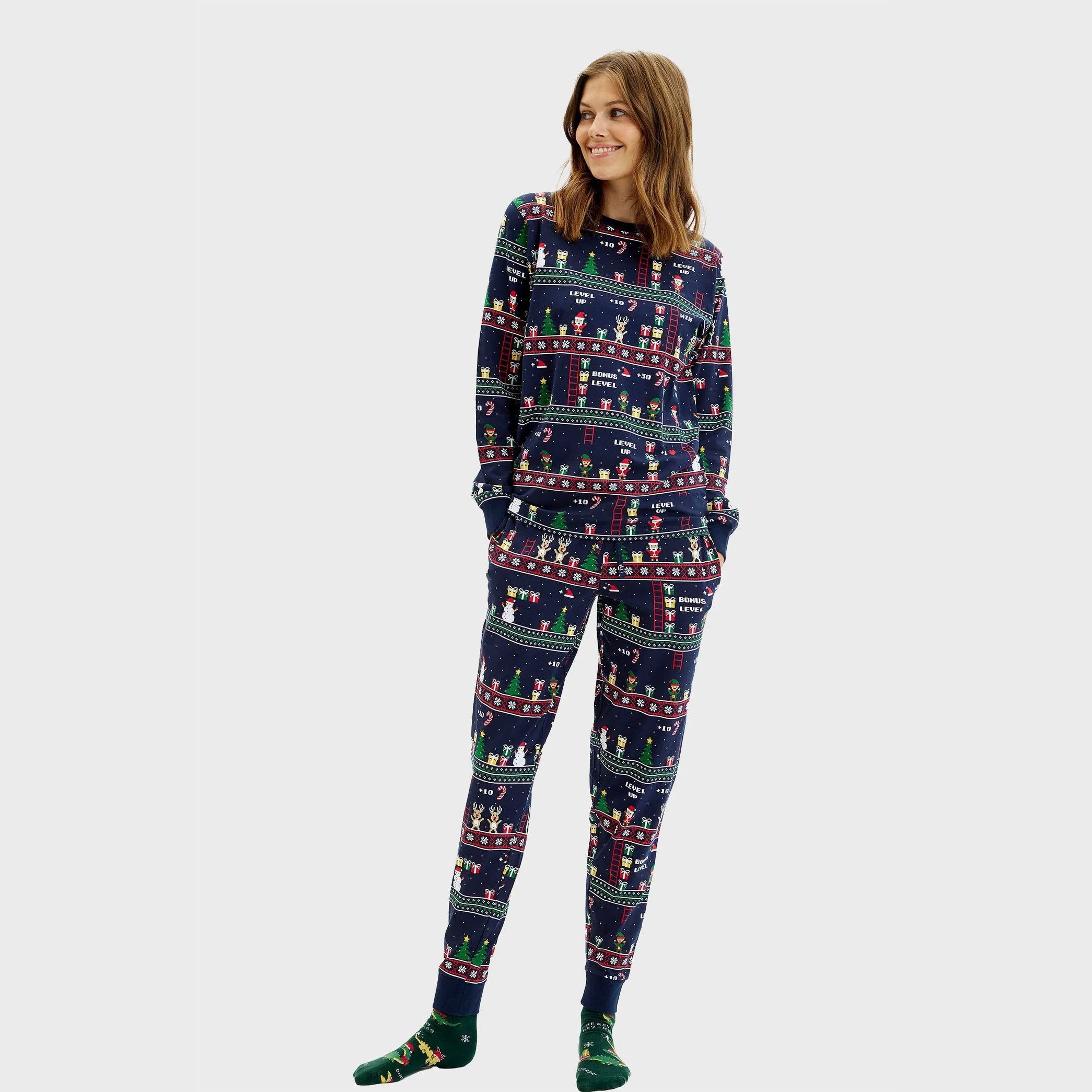 vintage-gamer-christmas-pyjamas-women3
