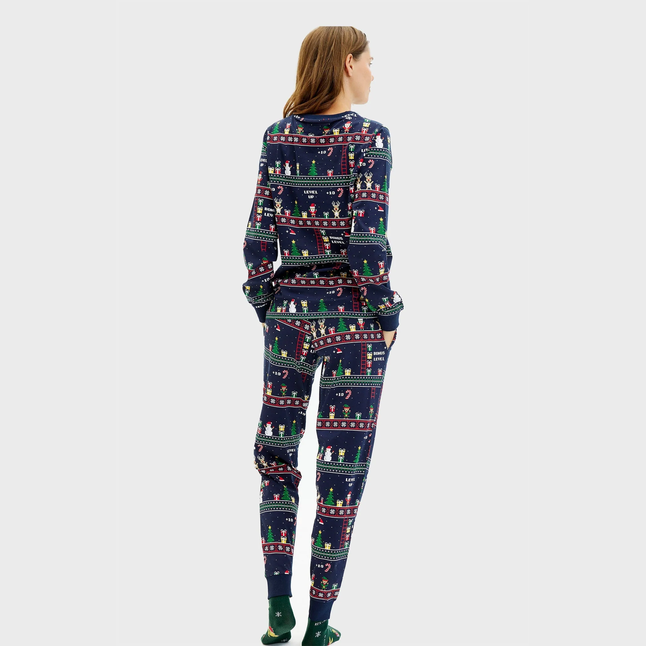 vintage-gamer-christmas-pyjamas-women4